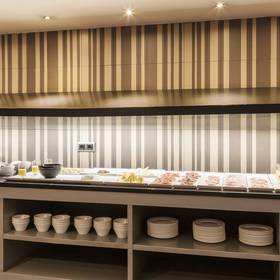 Buffet breakfast hotel ilunion almirante barcelone Buffet breakfast hotel ilunion almirante barcelone