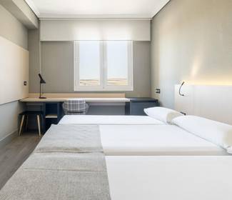 Chambre double premium + lit supplémentaire (3 adultes) Hotel ILUNION Las Lomas Mérida Chambre double premium + lit supplémentaire (3 adultes) Hotel ILUNION Las Lomas Mérida
