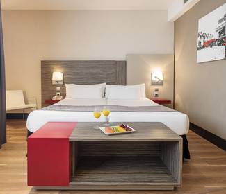 Salle accessible Hotel ILUNION Barcelona Barcelone Salle accessible Hotel ILUNION Barcelona Barcelone