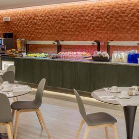 Déjeuner Hotel ILUNION Málaga Déjeuner Hotel ILUNION Málaga