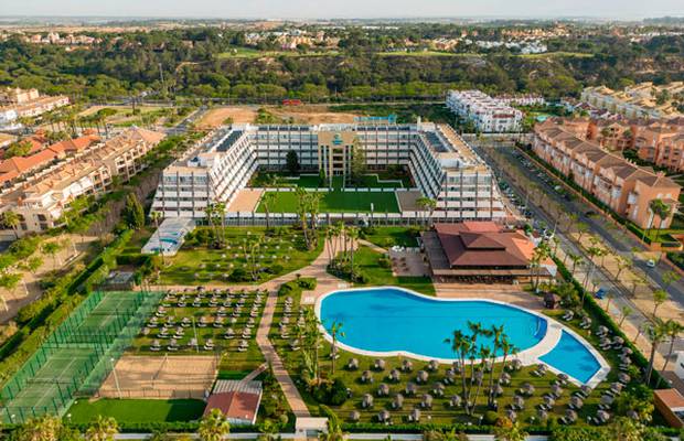 Profitez de l'été à fond. ILUNION Hotels