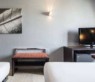 Chambre triple Hotel ILUNION Almirante Barcelone Chambre triple Hotel ILUNION Almirante Barcelone
