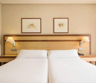 Chambre individuelle corporate Hotel ILUNION Alcalá Norte Madrid Chambre individuelle corporate Hotel ILUNION Alcalá Norte Madrid