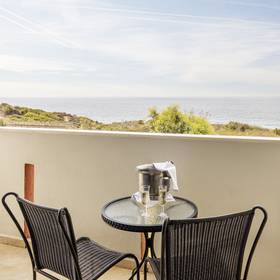 Suite junior Hotel ILUNION Calas de Conil Conil de la Frontera Suite junior Hotel ILUNION Calas de Conil Conil de la Frontera