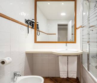 Chambre double Hotel ILUNION Caleta Park S'Agaró Chambre double Hotel ILUNION Caleta Park S'Agaró