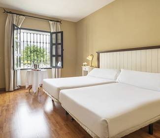 Chambre double 2+1 Hotel ILUNION Hacienda de Mijas Chambre double 2+1 Hotel ILUNION Hacienda de Mijas