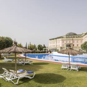 Piscine Hotel ILUNION Alcora Sevilla Séville Piscine Hotel ILUNION Alcora Sevilla Séville