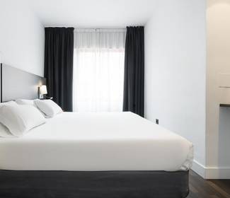 Chambre pour 3 personnes Hotel ILUNION Suites Madrid