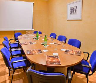 Salles de réunion Hôtel ILUNION Les Corts – Spa Barcelone Salles de réunion Hôtel ILUNION Les Corts – Spa Barcelone