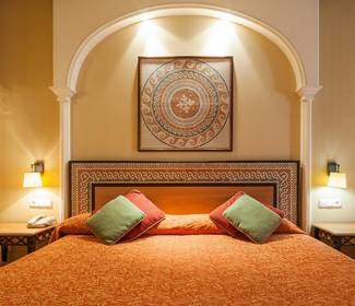 Chambre triple Hotel ILUNION Mérida Palace