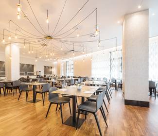 Restaurant Hotel ILUNION Pío XII Madrid Restaurant Hotel ILUNION Pío XII Madrid