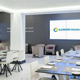 Restaurant-hall ilunion suites madrid Hotel ILUNION Suites Madrid