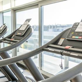 Gym Hotel ILUNION Atrium Madrid Gym Hotel ILUNION Atrium Madrid