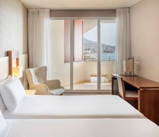 Chambre avec vue latérale sur la mer Hotel ILUNION Fuengirola Chambre avec vue latérale sur la mer Hotel ILUNION Fuengirola