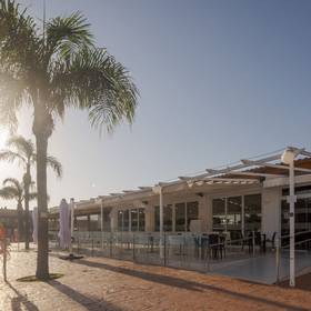 Piscine Aparthotel ILUNION Sancti Petri Cádiz Piscine Aparthotel ILUNION Sancti Petri Cádiz