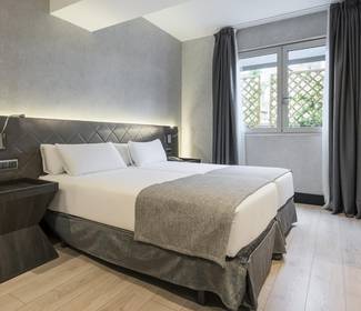 Chambre accessible Hotel ILUNION Bel Art Barcelone