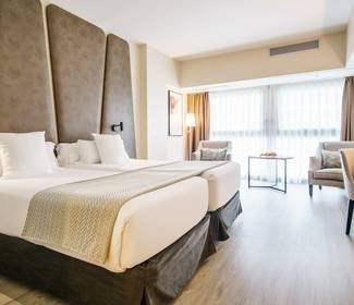 Chambre individuelle corporate Hotel ILUNION Málaga Chambre individuelle corporate Hotel ILUNION Málaga
