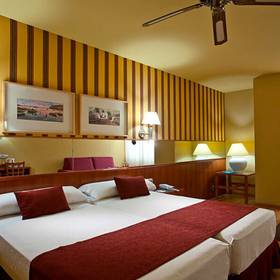 Chambre Hôtel ILUNION Les Corts – Spa Barcelone Chambre Hôtel ILUNION Les Corts – Spa Barcelone