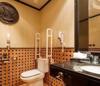 Salle accessible Hotel ILUNION Mérida Palace