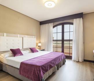 Chambre suite Hotel ILUNION Golf Badajoz