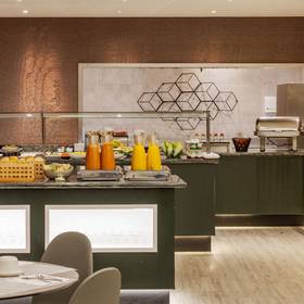 Déjeuner Hotel ILUNION Málaga Déjeuner Hotel ILUNION Málaga