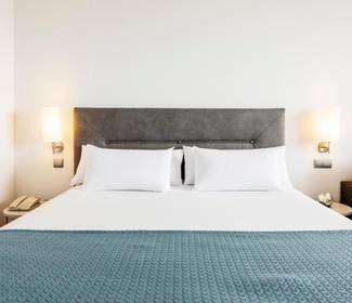 Chambre double communicante Hotel ILUNION Calas de Conil Conil de la Frontera Chambre double communicante Hotel ILUNION Calas de Conil Conil de la Frontera