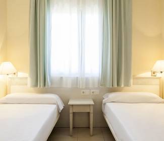 Appartement de deux chambres avec accès au jardin Aparthotel ILUNION Sancti Petri Cádiz Appartement de deux chambres avec accès au jardin Aparthotel ILUNION Sancti Petri Cádiz