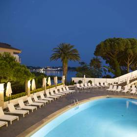 Piscine ilunion caleta park Hotel ILUNION Caleta Park S'Agaró Piscine ilunion caleta park Hotel ILUNION Caleta Park S'Agaró