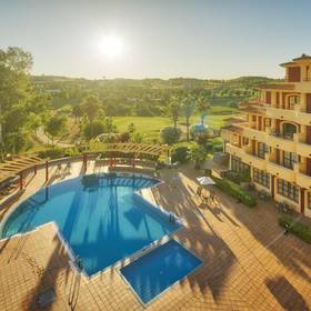 Piscine ilunion golf badajoz Hotel ILUNION Golf Badajoz Piscine ilunion golf badajoz Hotel ILUNION Golf Badajoz