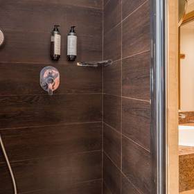 Salle de bains Hôtel ILUNION Les Corts – Spa Barcelone Salle de bains Hôtel ILUNION Les Corts – Spa Barcelone