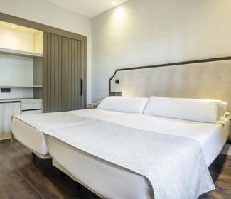 Chambre accessible Hotel ILUNION Hacienda de Mijas Chambre accessible Hotel ILUNION Hacienda de Mijas