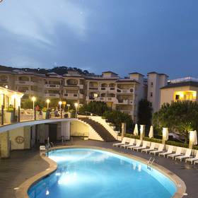 Piscine ilunion caleta park Hotel ILUNION Caleta Park S'Agaró Piscine ilunion caleta park Hotel ILUNION Caleta Park S'Agaró