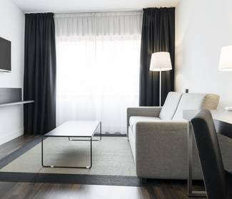 Chambre supérieure Hotel ILUNION Suites Madrid Chambre supérieure Hotel ILUNION Suites Madrid
