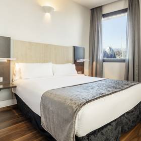 Chambre accessible ilunion aqua 4 Hotel ILUNION Aqua 4 Valence Chambre accessible ilunion aqua 4 Hotel ILUNION Aqua 4 Valence