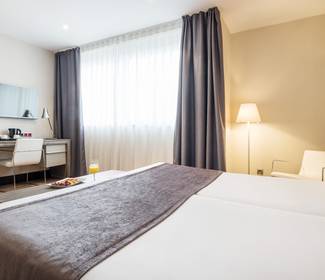 Salle accessible Hotel ILUNION Barcelona Barcelone Salle accessible Hotel ILUNION Barcelona Barcelone