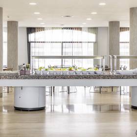 Petit-déjeuner buffet hotel ilunion islantilla huelva Petit-déjeuner buffet hotel ilunion islantilla huelva