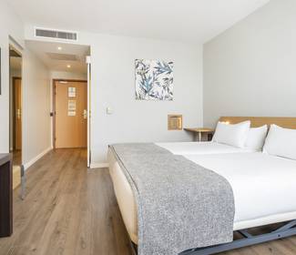 Chambre accessible Hotel ILUNION Valencia 4 Chambre accessible Hotel ILUNION Valencia 4