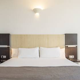 Suite ilunion aqua 4 Hotel ILUNION Aqua 4 Valence Suite ilunion aqua 4 Hotel ILUNION Aqua 4 Valence