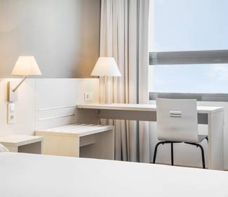 Chambre double Hotel ILUNION Valencia 3 Chambre double Hotel ILUNION Valencia 3