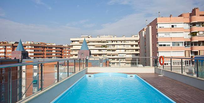Piscine Hôtel ILUNION Les Corts – Spa Barcelone Piscine Hôtel ILUNION Les Corts – Spa Barcelone