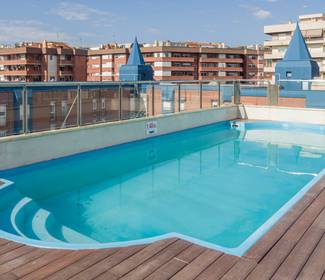 Piscine sur le toit Hôtel ILUNION Les Corts – Spa Barcelone Piscine sur le toit Hôtel ILUNION Les Corts – Spa Barcelone