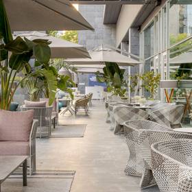 Terrasse Hotel ILUNION Atrium Madrid Terrasse Hotel ILUNION Atrium Madrid