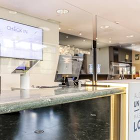 Accueil Hotel ILUNION Pío XII Madrid Accueil Hotel ILUNION Pío XII Madrid