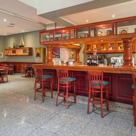 Bar Hôtel ILUNION Les Corts – Spa Barcelone Bar Hôtel ILUNION Les Corts – Spa Barcelone