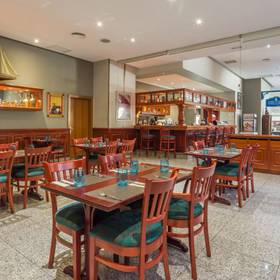 Bar Hôtel ILUNION Les Corts – Spa Barcelone Bar Hôtel ILUNION Les Corts – Spa Barcelone