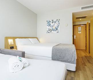 Chambres triple Hotel ILUNION Valencia 4 Chambres triple Hotel ILUNION Valencia 4