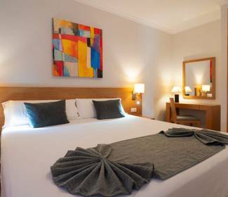 Appartement avec jardin de 2 chambres Hotel ILUNION Costa Sal Lanzarote Puerto del Carmen Appartement avec jardin de 2 chambres Hotel ILUNION Costa Sal Lanzarote Puerto del Carmen
