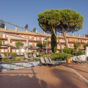 Piscine Aparthotel ILUNION Sancti Petri Cádiz Piscine Aparthotel ILUNION Sancti Petri Cádiz