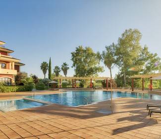 Piscine Hotel ILUNION Golf Badajoz Piscine Hotel ILUNION Golf Badajoz