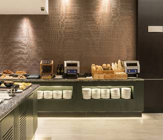 Petit déjeuner-buffet Petit déjeuner-buffet